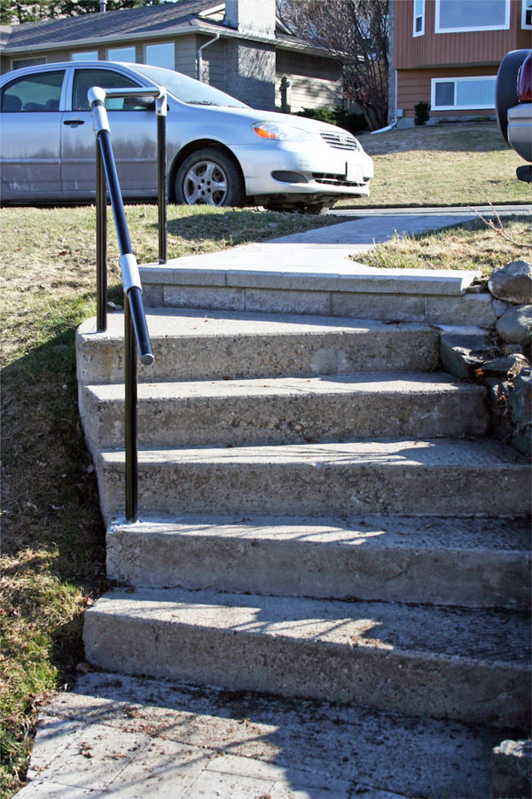 Curved Cement Steps Handrail