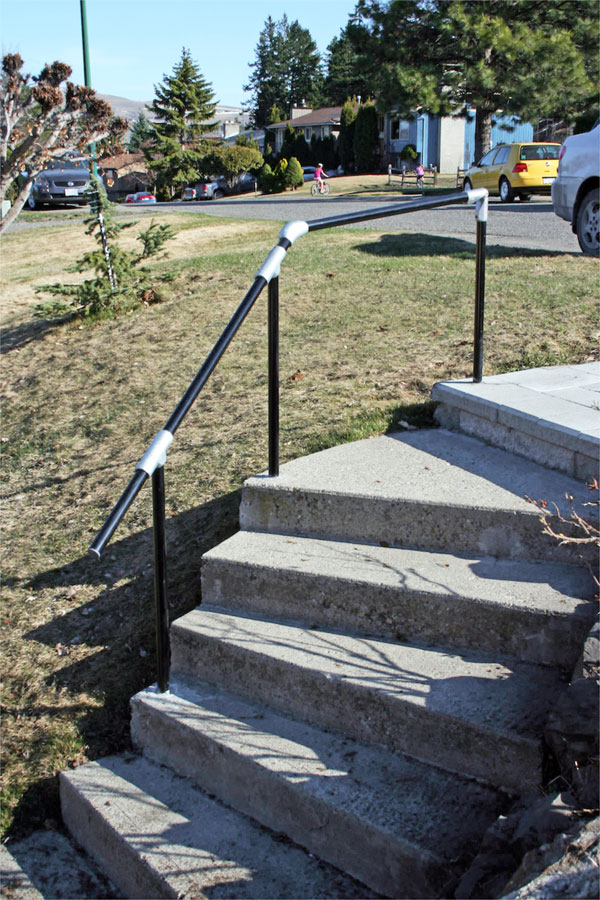 Curved Steps Handrail