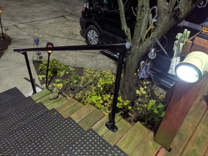 black handrail kit for home access