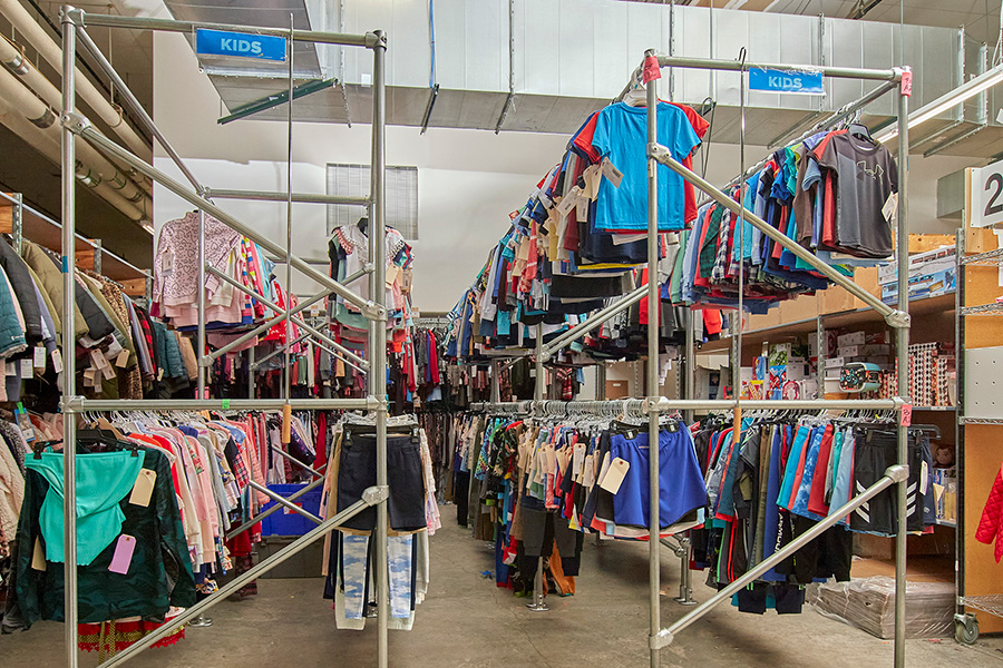 Heavy Duty Warehouse Clothing Rack