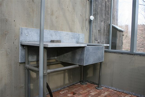 greenhouse sink