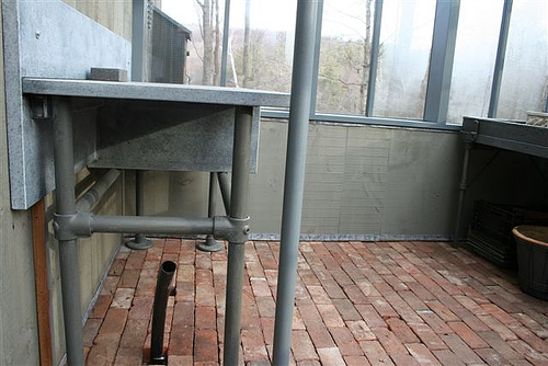 greenhouse support