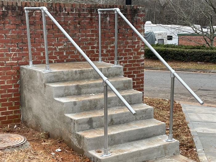outdoor stair railing for home with landing