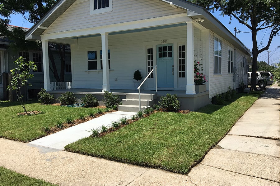 Front Steps Outdoor Railing