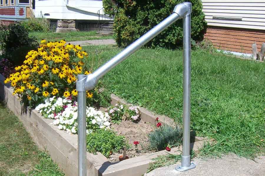 How to Build a Simple Handrail