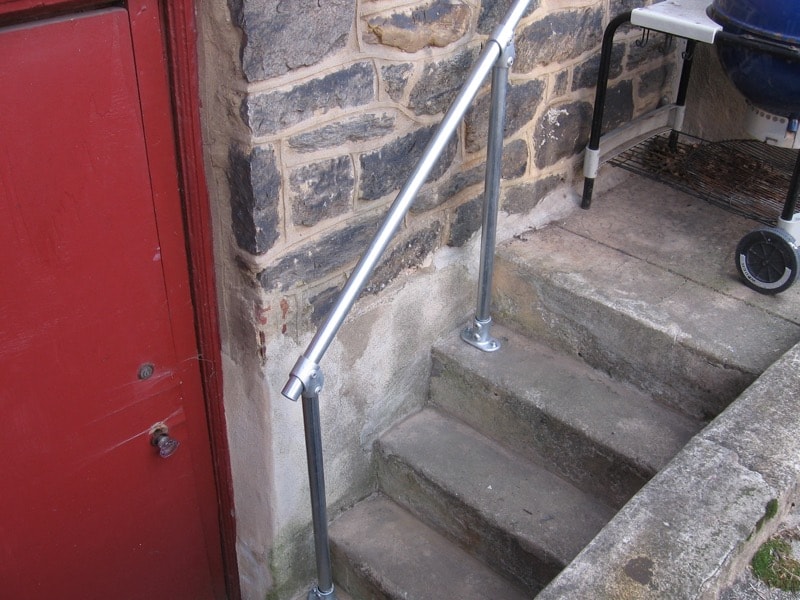 Concrete Steps Handrail